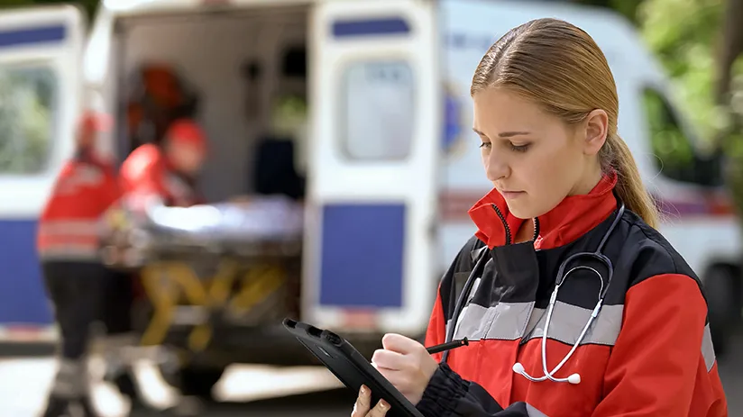 samsung Mobile Solutions Business Devices Samsung Rugged Devices Rettungsdienste